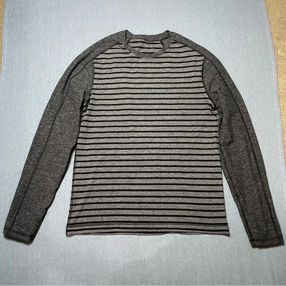 Lululemon Men’s Surge Warm Crew Size XXL - Picture 2 of 4